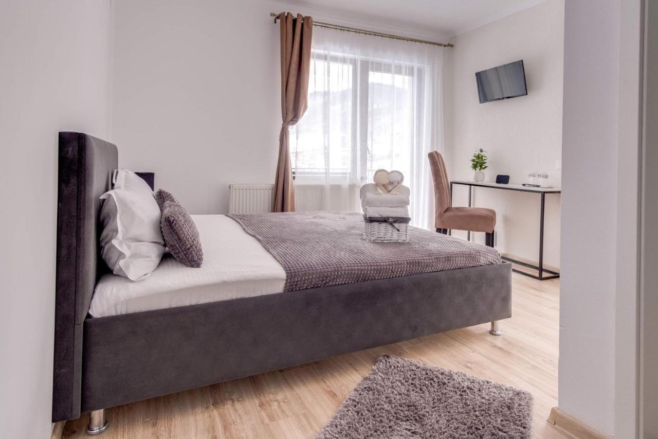 Oana'S Boutique Hotel Bran  Bagian luar foto
