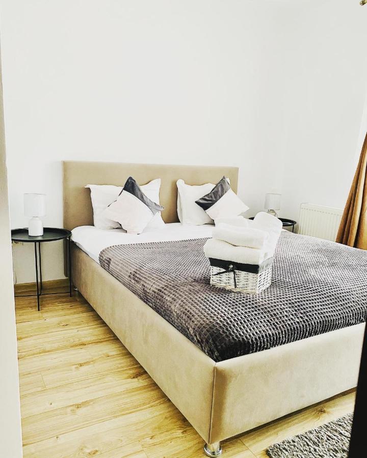 Oana'S Boutique Hotel Bran  Bagian luar foto