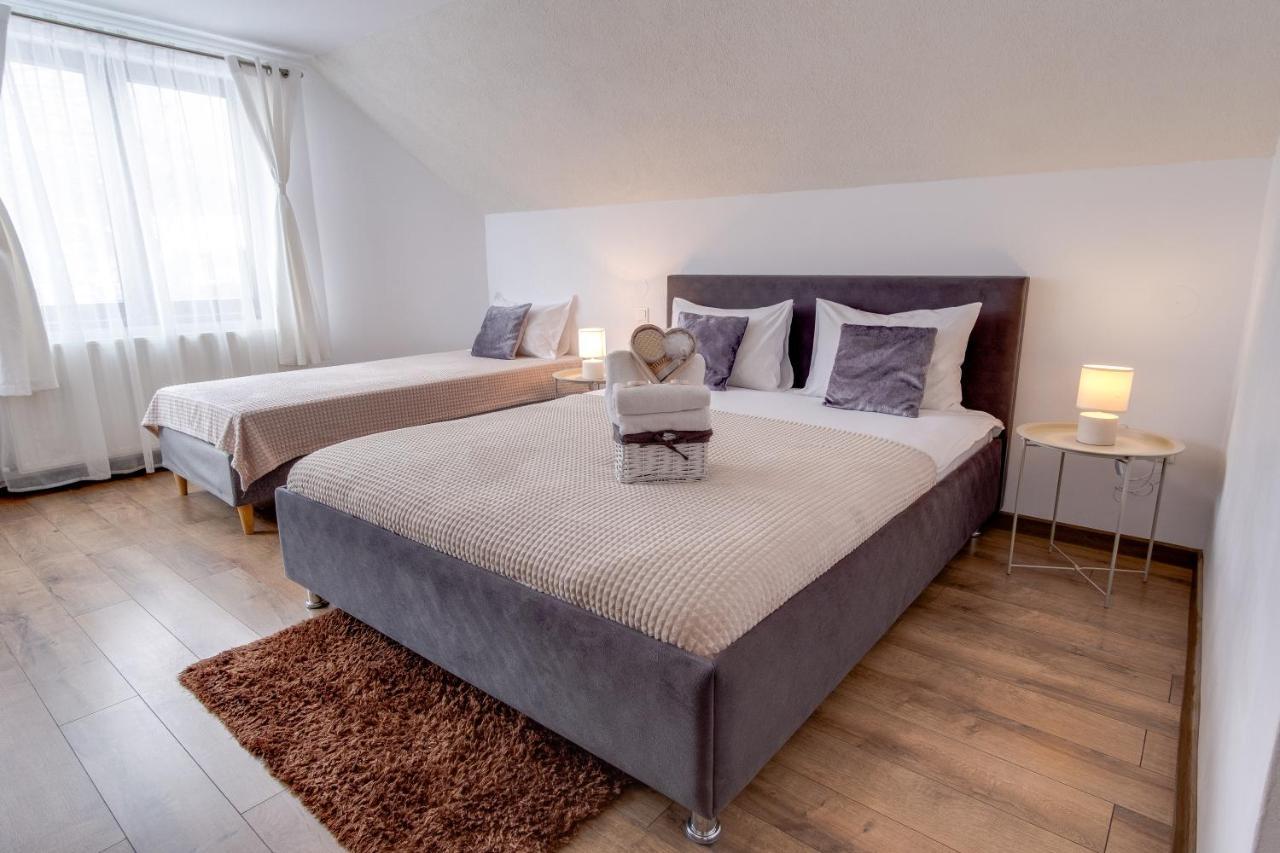 Oana'S Boutique Hotel Bran  Bagian luar foto