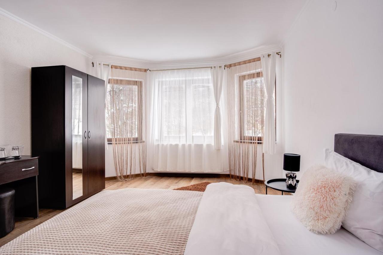 Oana'S Boutique Hotel Bran  Bagian luar foto