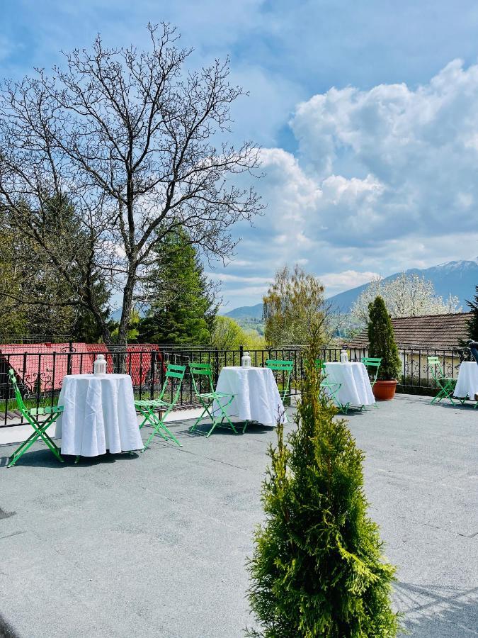 Oana'S Boutique Hotel Bran  Bagian luar foto