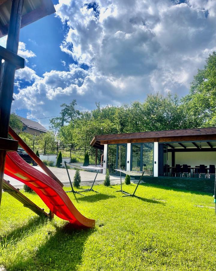 Oana'S Boutique Hotel Bran  Bagian luar foto